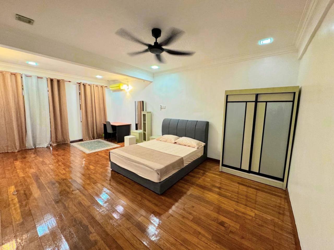 Ibai Golf Home Resort Homestay كُوالا تيرينغانو المظهر الخارجي الصورة